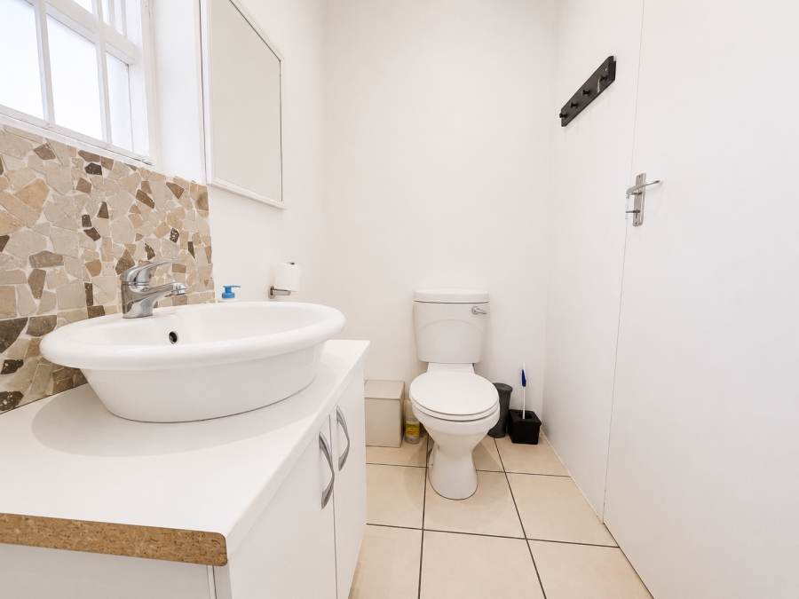 3 Bedroom Property for Sale in Kensington Western Cape